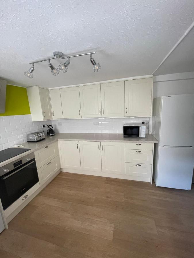 Ferienwohnung Garden Flat In 'Little Chelsea' WTA WTA Eastbourne Exterior foto