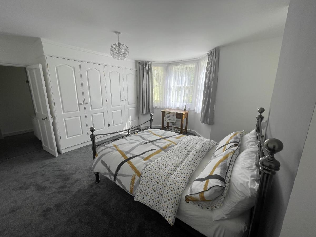 Ferienwohnung Garden Flat In 'Little Chelsea' WTA WTA Eastbourne Exterior foto